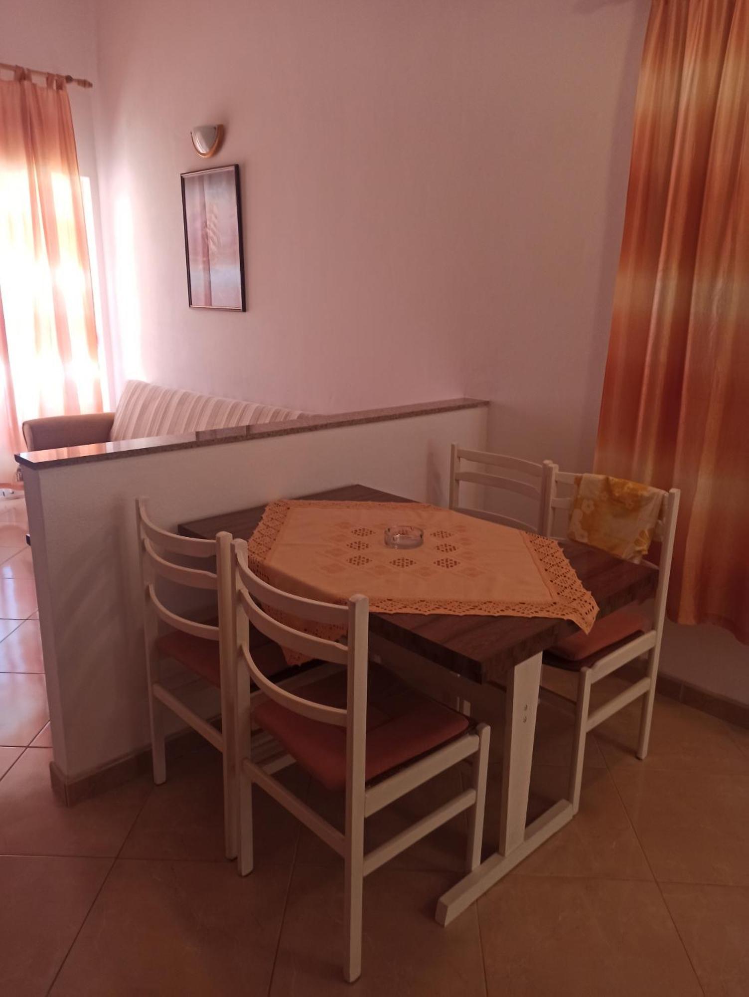 Apartments By The Sea Podgora, Makarska - 2593 الغرفة الصورة